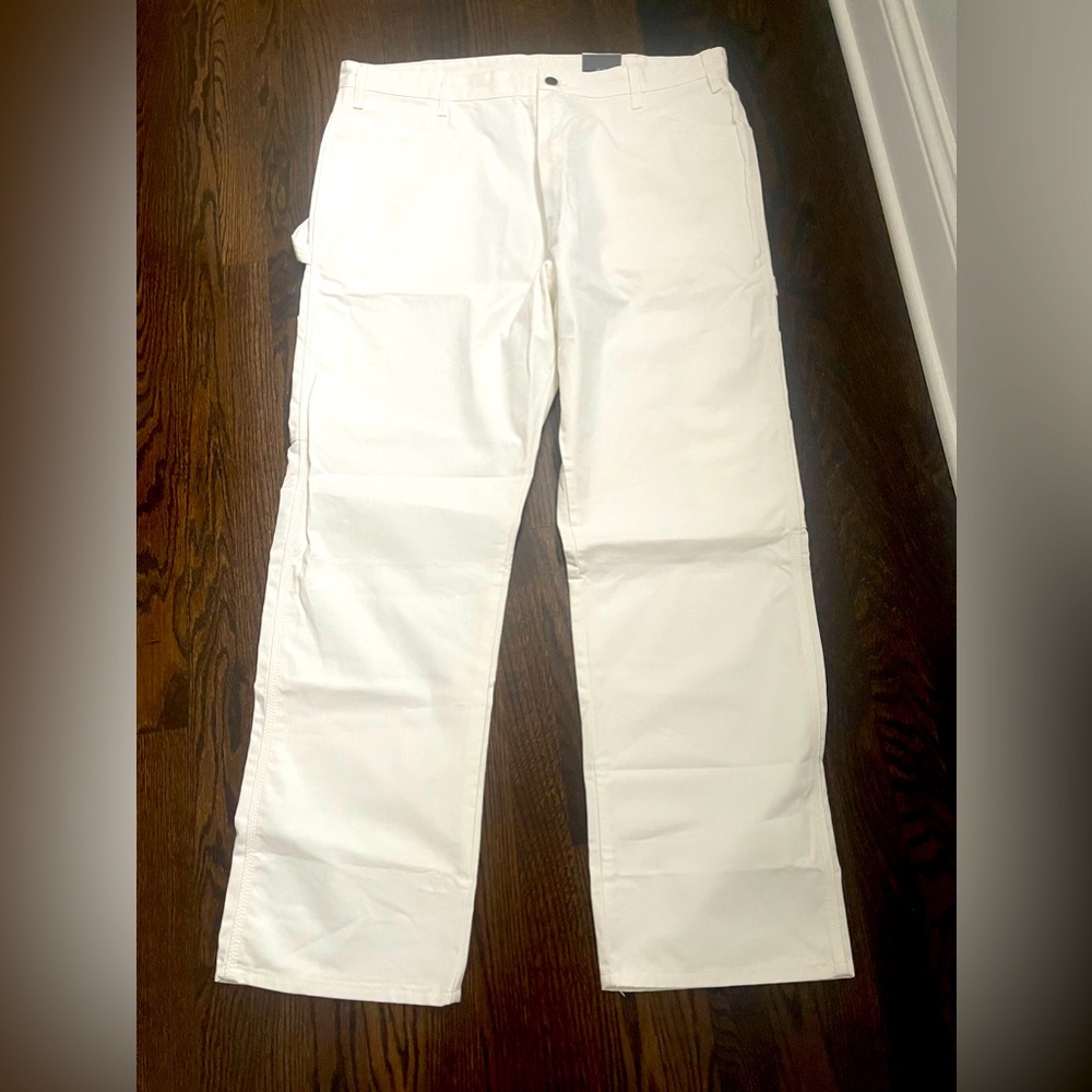 White carpenter jeans